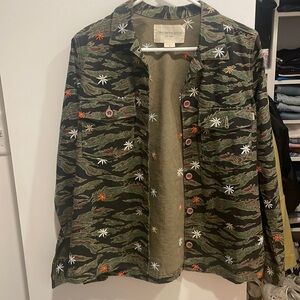 Camo flower light jacket